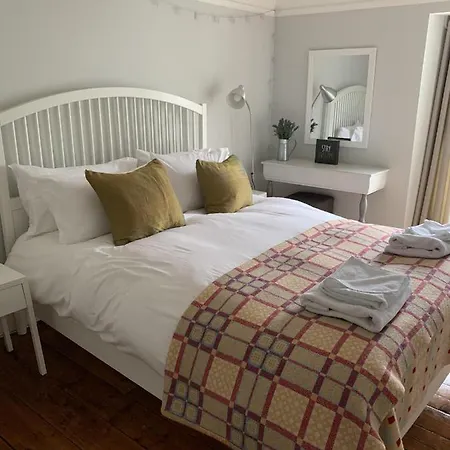 Wonderful Home And Parking, Pets Allowed Tenby Esterno foto